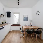 Apartment Soft - Kot Z Gazeta - Centrum By Bookinghost Lodz