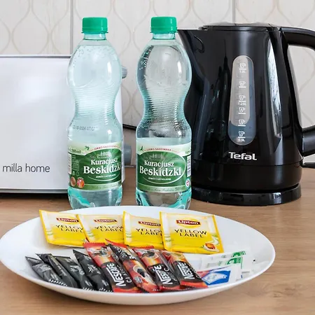 Soft - Kot Z Gazeta - Centrum By Bookinghost Łódź