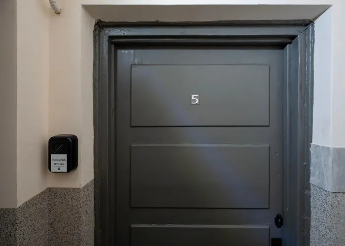 Soft - Kot Z Gazeta - Centrum By Bookinghost Lejlighed