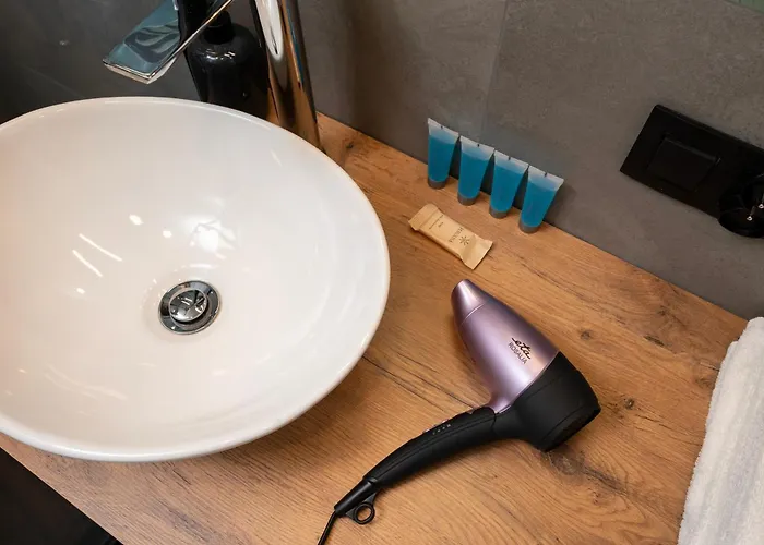 Soft - Kot Z Gazeta - Centrum By Bookinghost Lejlighed